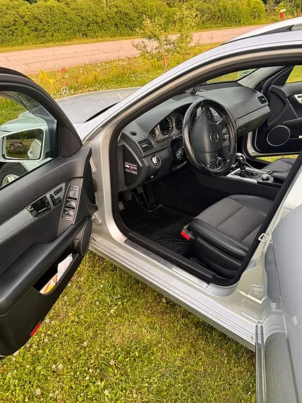 Mercedes-Benz C200 2008 photo 3