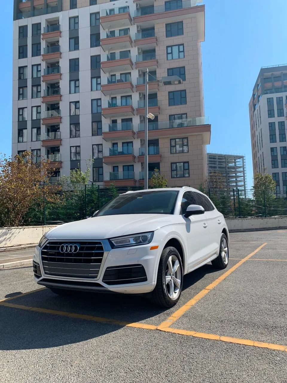 Audi Q5 2018 photo 2