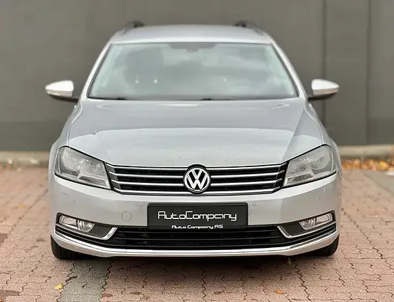 Volkswagen Passat 2011 photo 3