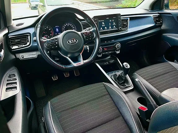 Kia Rio 2018 photo 4