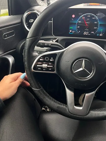 Mercedes-Benz A200 2018 photo 4