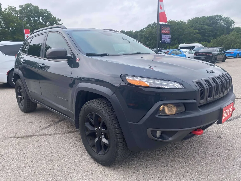 Jeep Cherokee 2016 photo 3