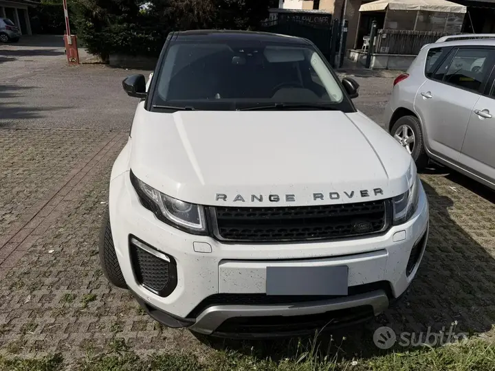 Land Rover Range Rover Evoque 2018 photo 3