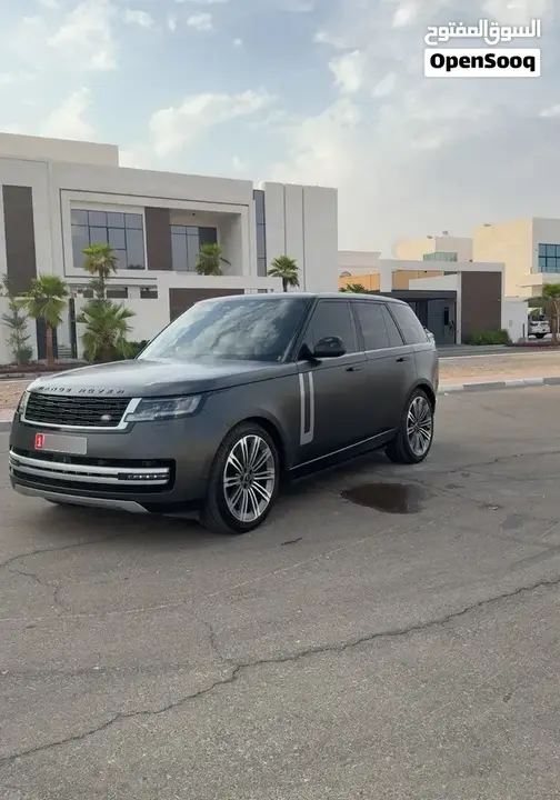 Land Rover Range Rover Vogue 2024 photo 2