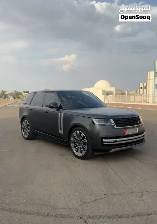 Land Rover Range Rover Vogue 2024 photo 3