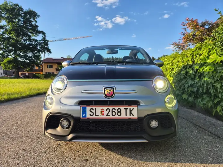 Abarth 500 2018 photo 2