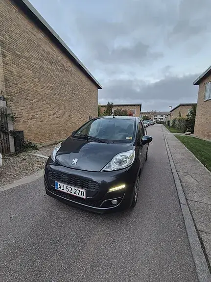 Peugeot 107 2013 photo 3
