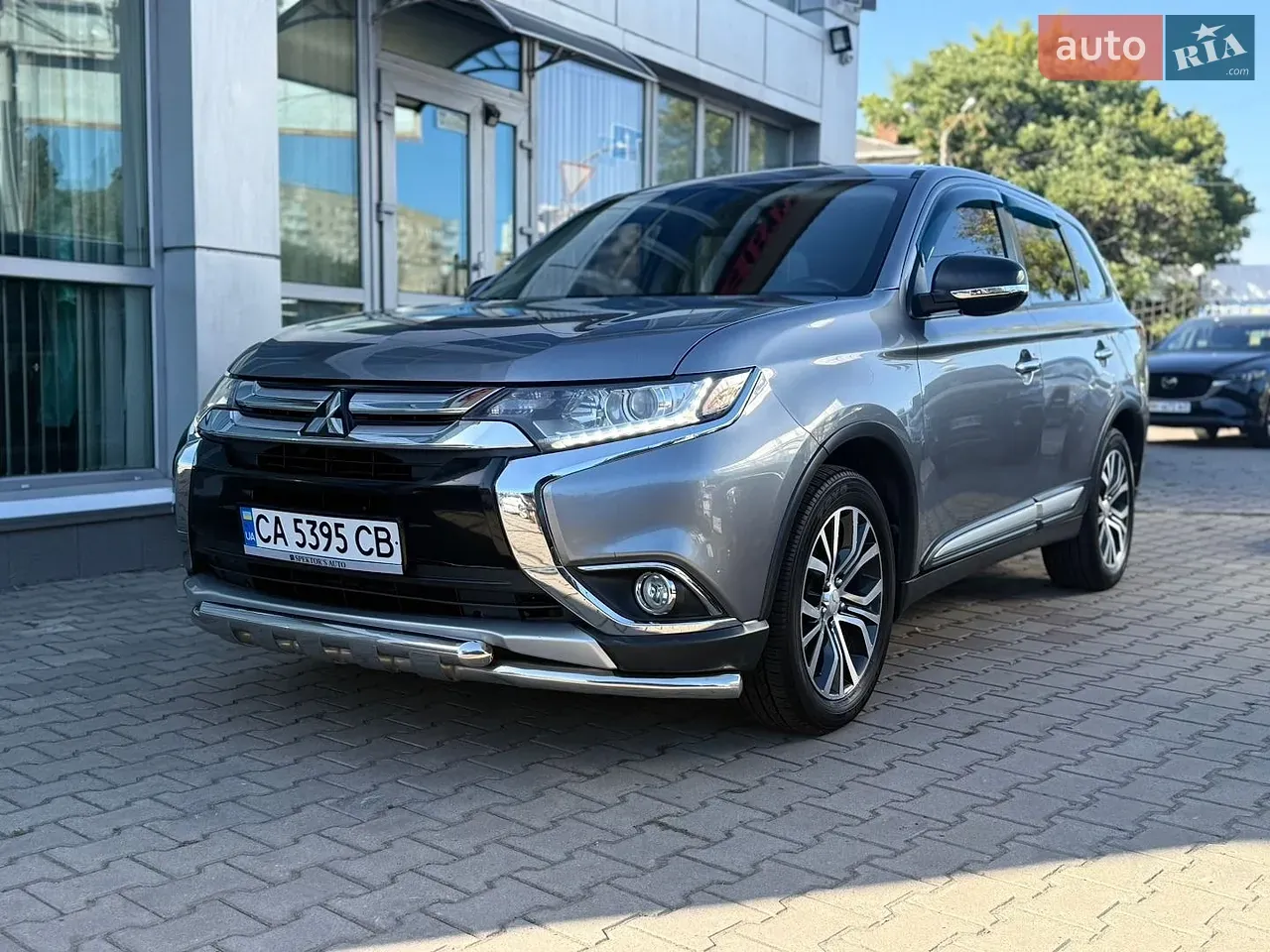 Mitsubishi Outlander 2018 photo 4