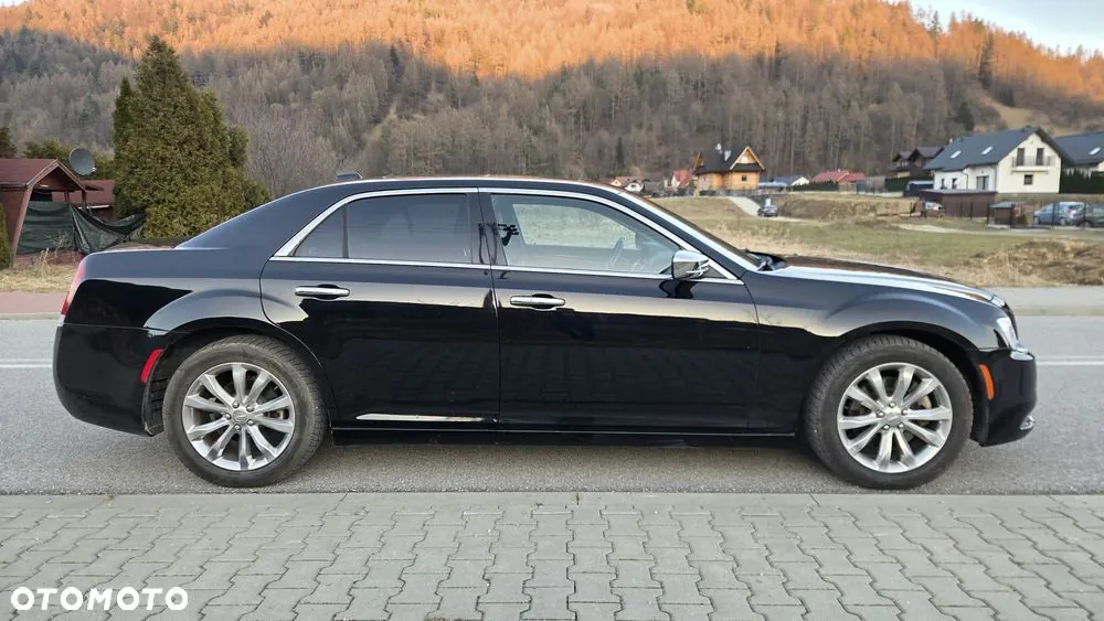 Chrysler 300C 2016 photo 4
