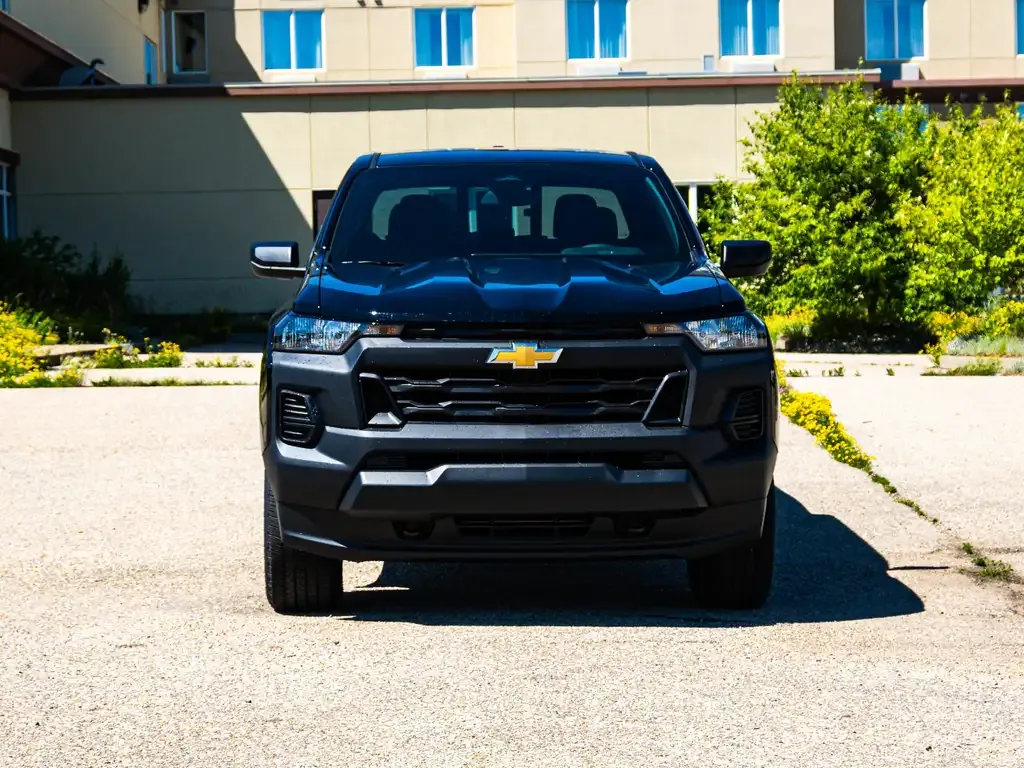 Chevrolet Colorado 2026 photo 3