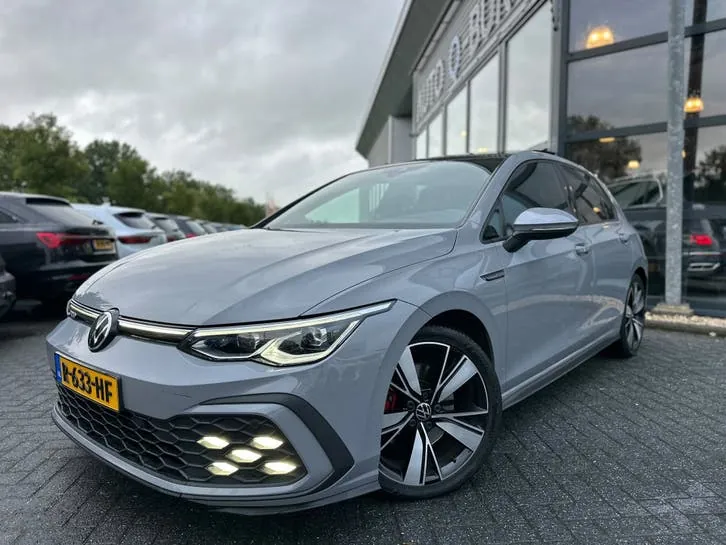 Volkswagen Golf 2021 photo 2