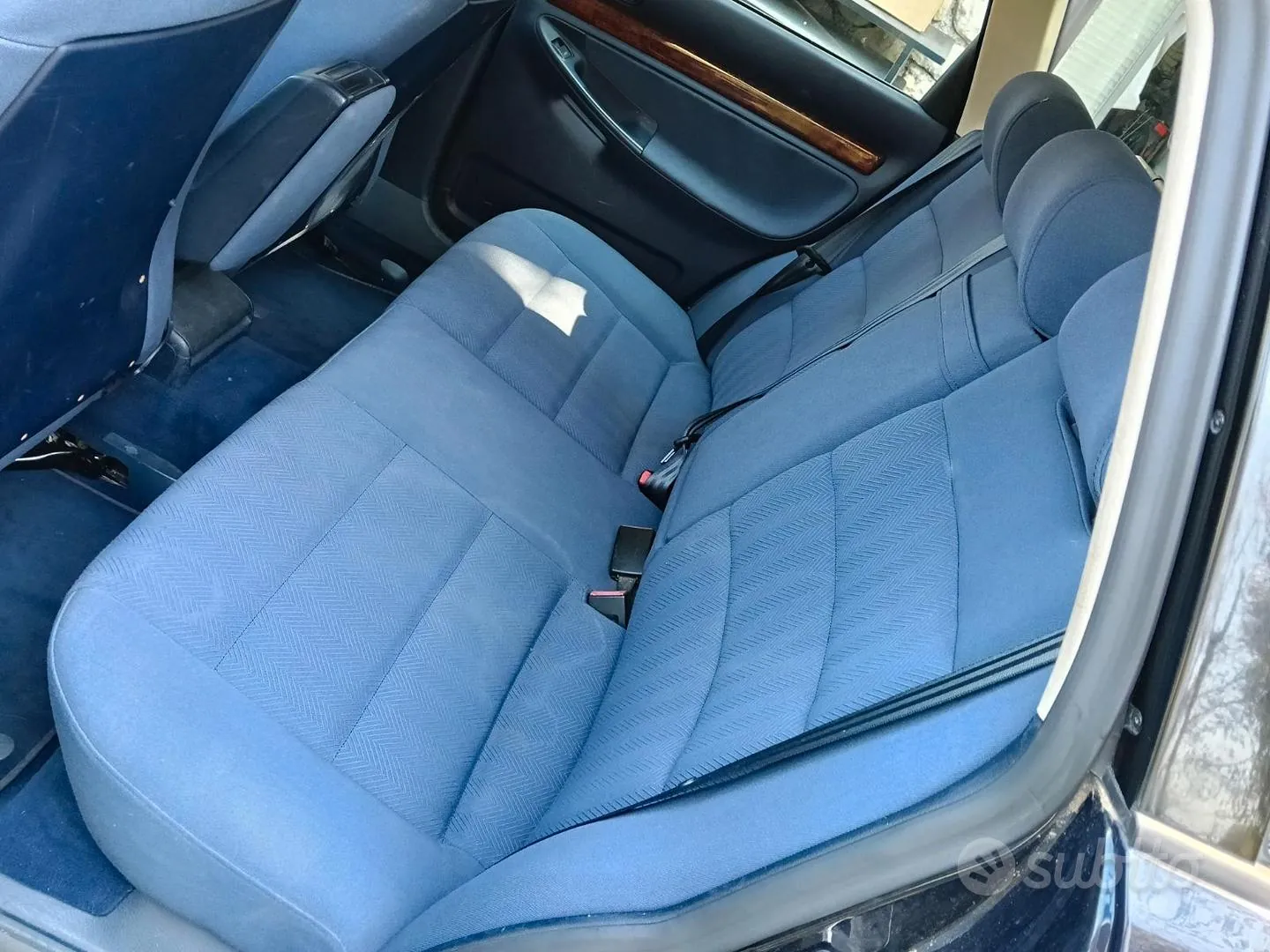 Audi A4 Avant 2000 photo 4