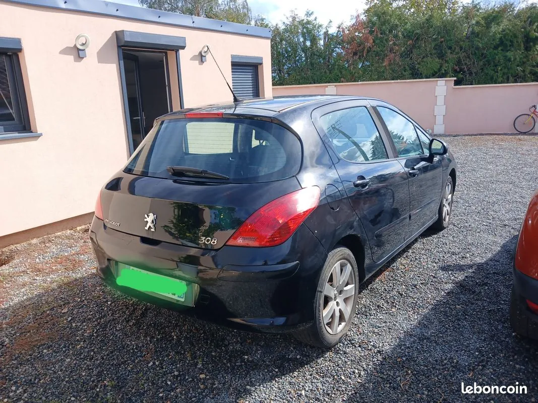 Peugeot 308 2008 photo 3