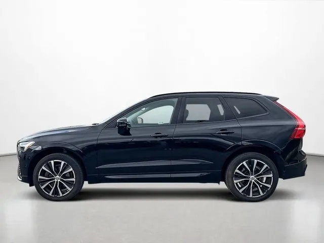 Volvo Xc60 2023 photo 2