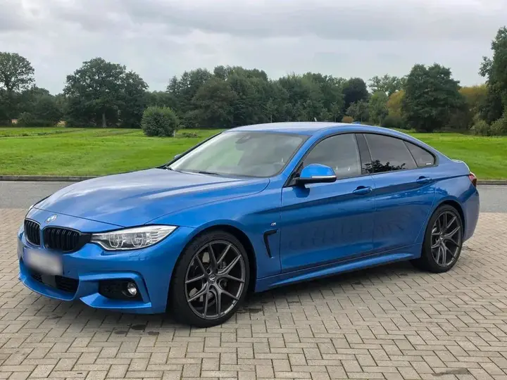 BMW 440I