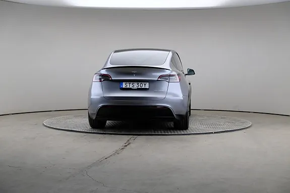 Tesla Model Y 2024 photo 5
