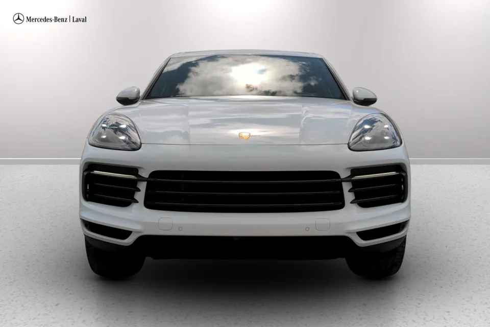 Porsche Cayenne 2023 photo 2