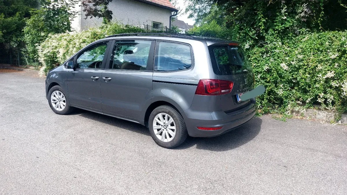 Seat Alhambra 2016 photo 2