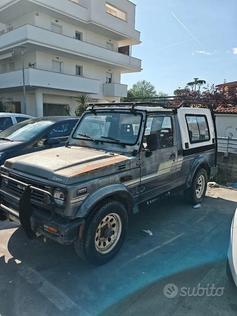 Suzuki Samurai 1990 photo 3