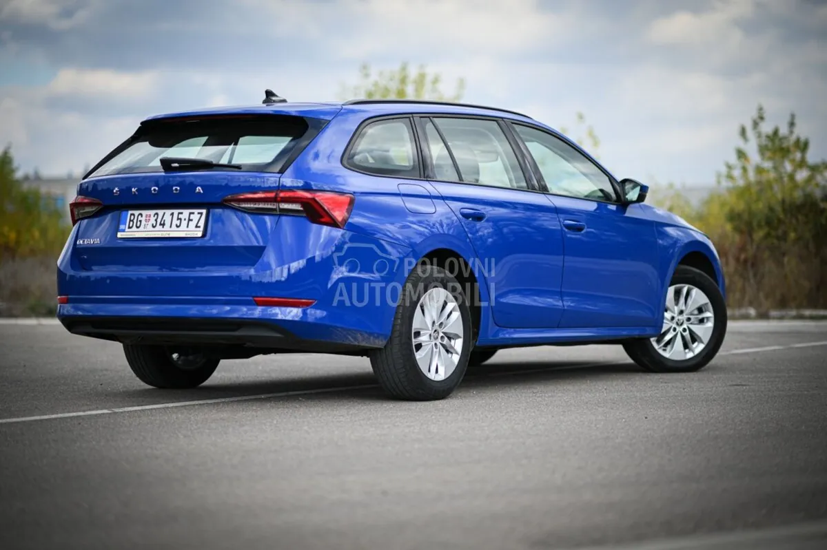 Skoda Octavia 2023 photo 4