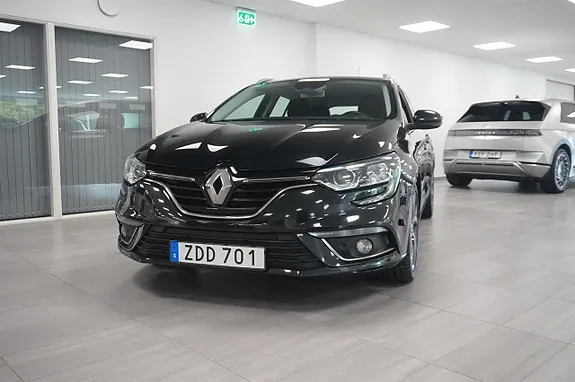 Renault Megane 2018 photo 2