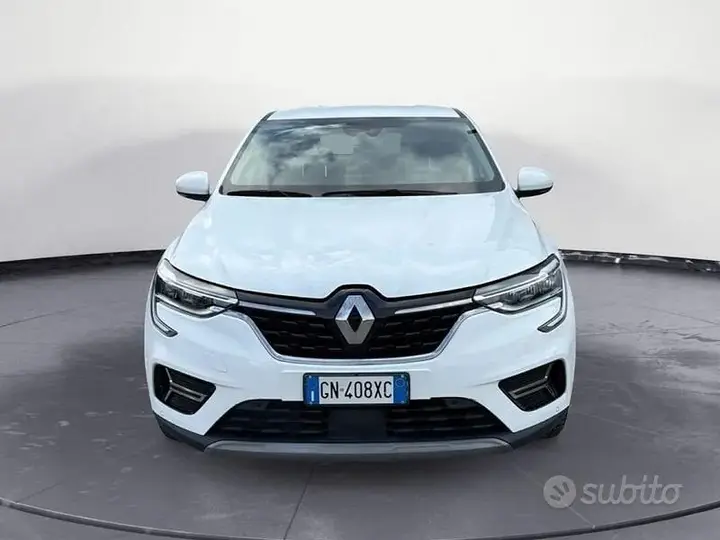 Renault Arkana 2023 photo 2