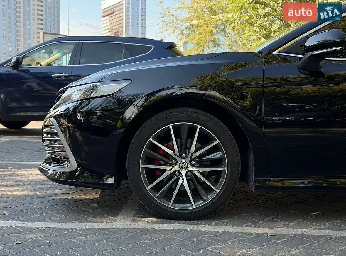 Toyota Camry 2021 photo 4