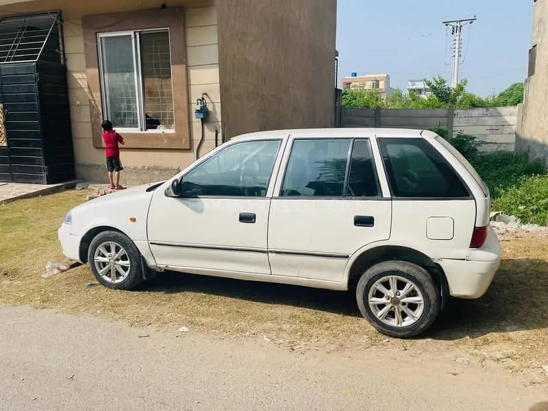 Suzuki Cultus