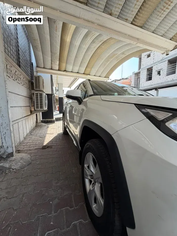 Toyota Rav 4 2021 photo 3