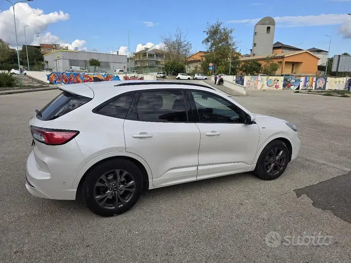 Ford Kuga 2020 photo 2