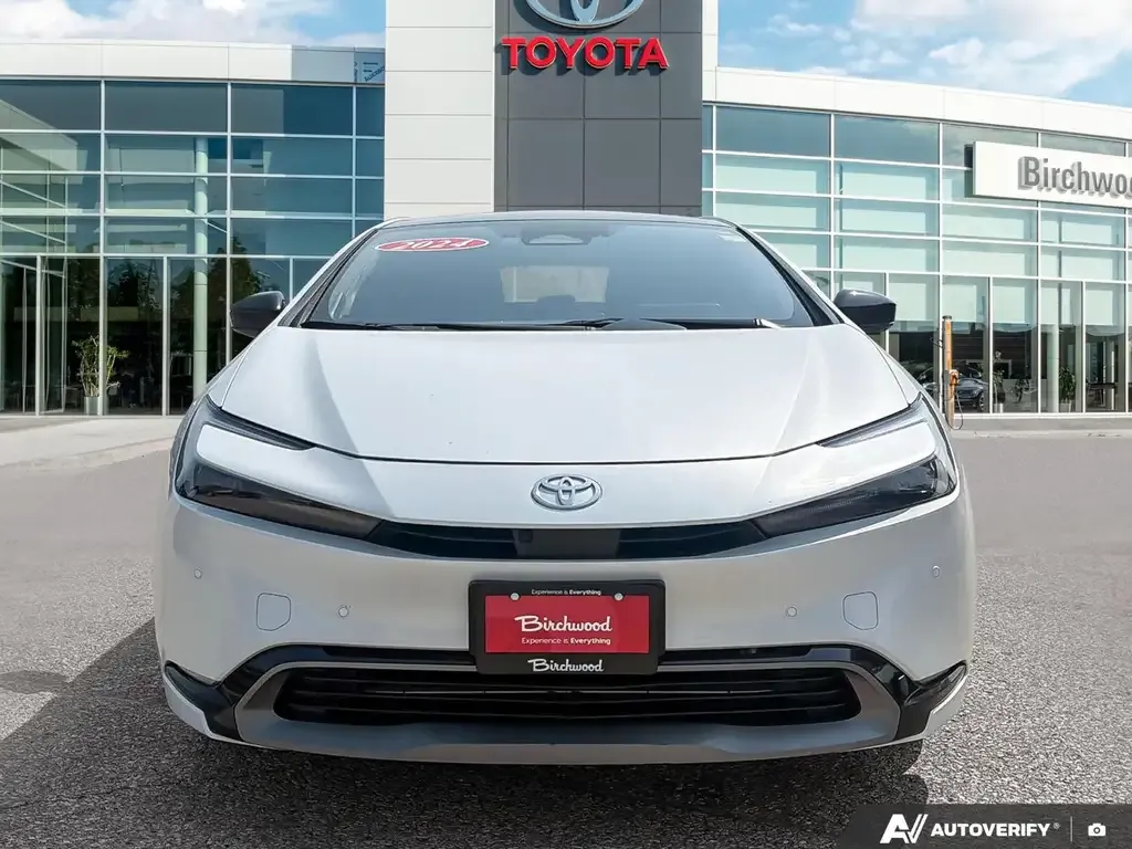 Toyota Prius 2024 photo 4