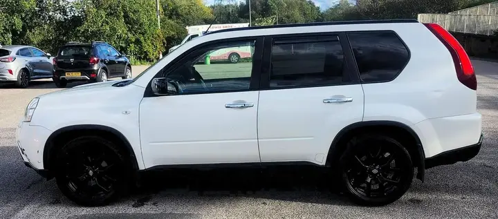 Nissan X-Trail 2012 photo 4