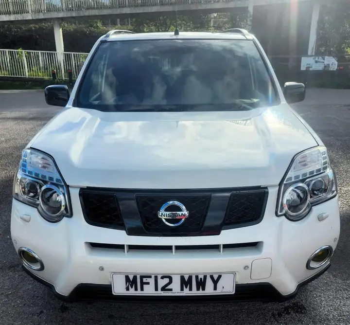 Nissan X-Trail 2012 photo 2