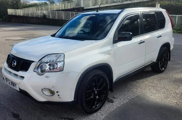 Nissan X-Trail 2012 photo 3