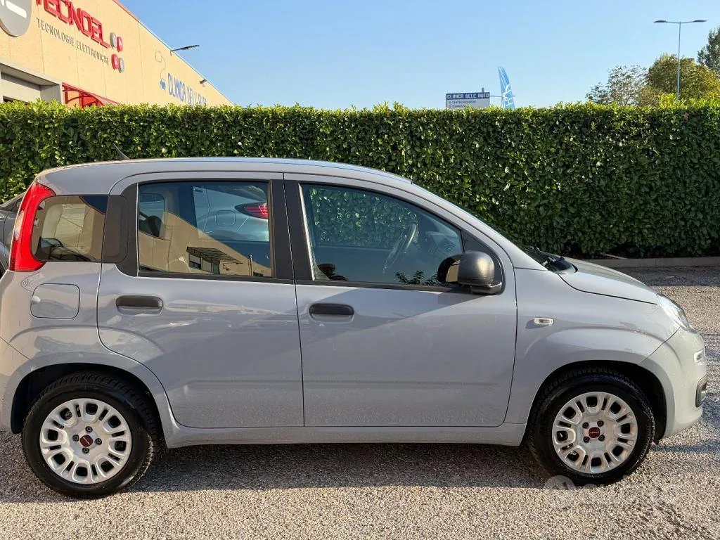 Fiat Panda 2019 photo 4