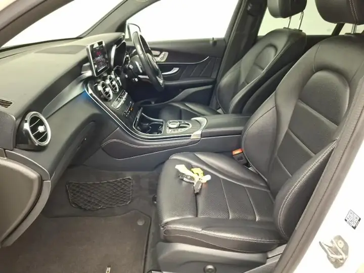 Mercedes-Benz Glc 2019 photo 5