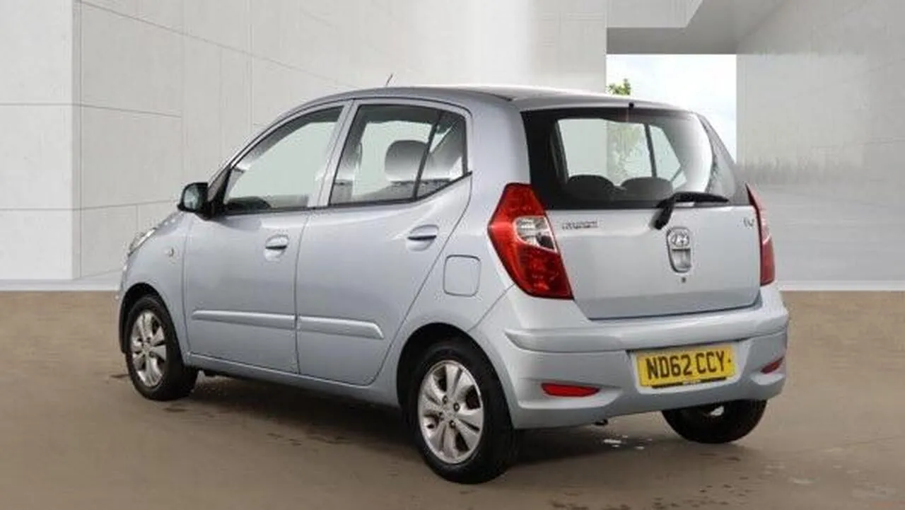 Hyundai I10 2012 photo 3