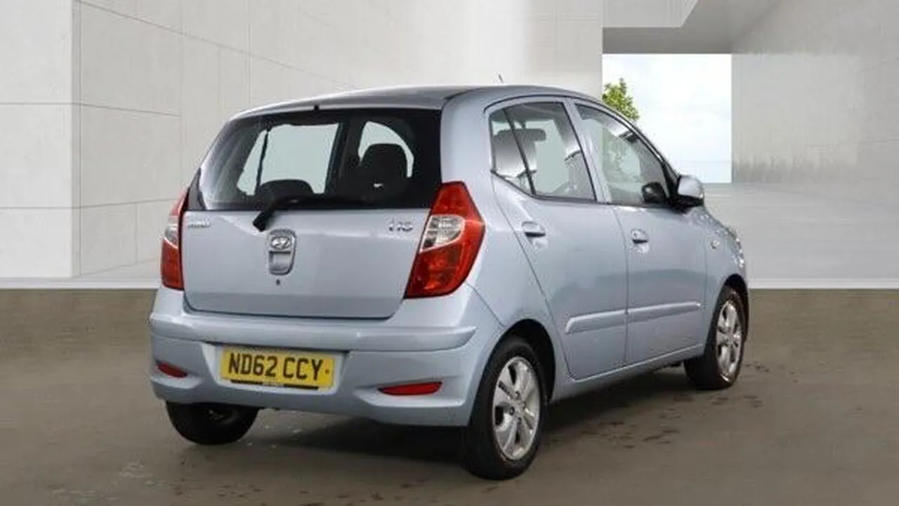 Hyundai I10 2012 photo 2