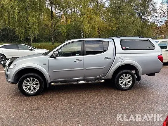 Mitsubishi L200 2013 photo 2