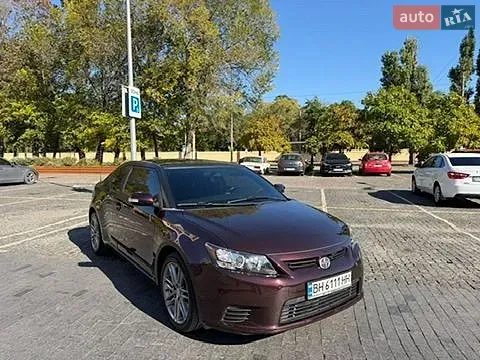 Scion Tc 2011 photo 2