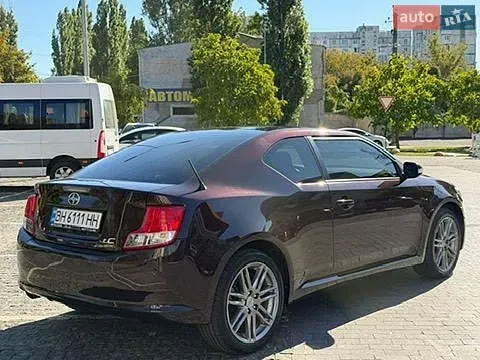 Scion Tc 2011 photo 5