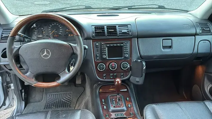 Mercedes-Benz M-Class 2004 photo 3