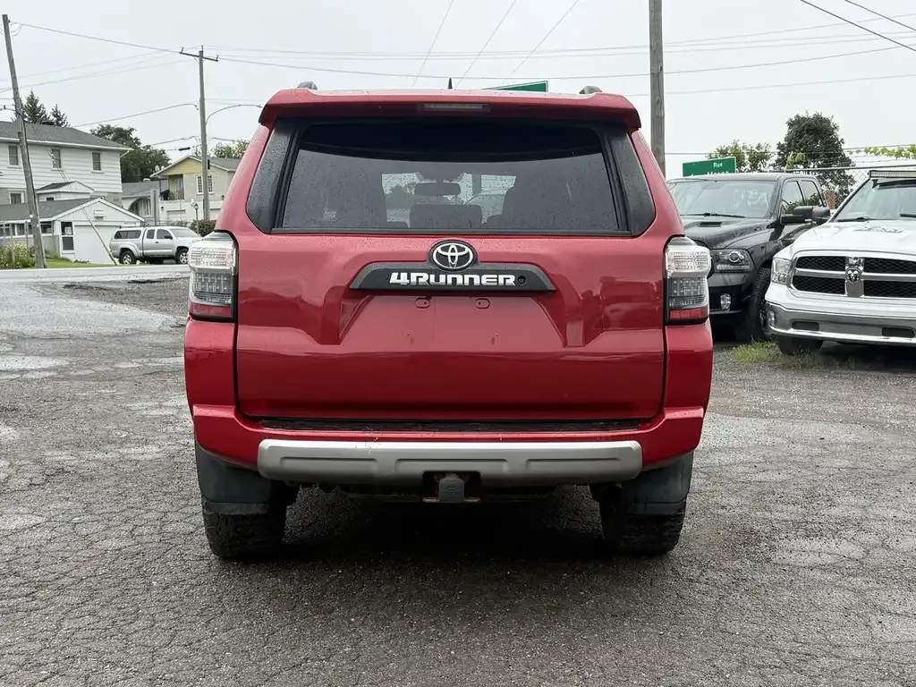 Toyota 4Runner 2016 photo 4