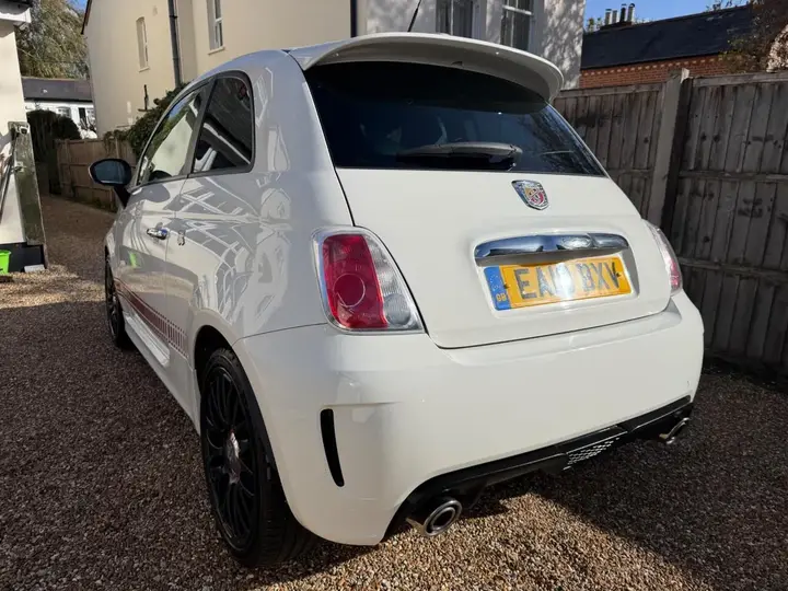 Abarth 500 2010 photo 5