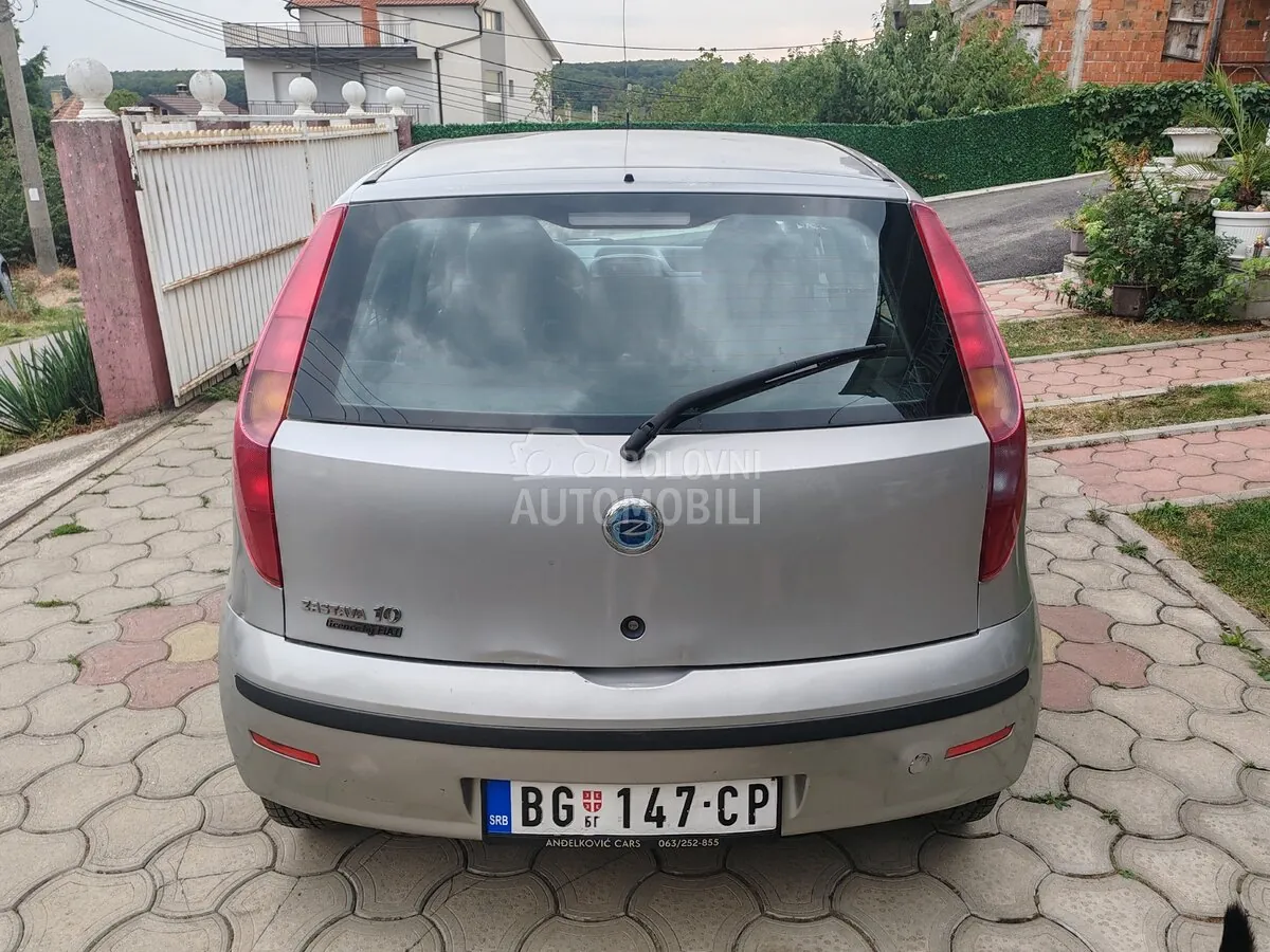 Fiat Punto 2006 photo 4