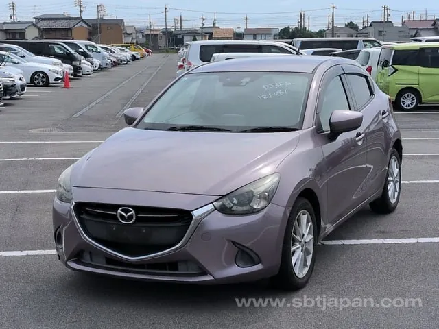 Mazda Demi 2015 photo 2