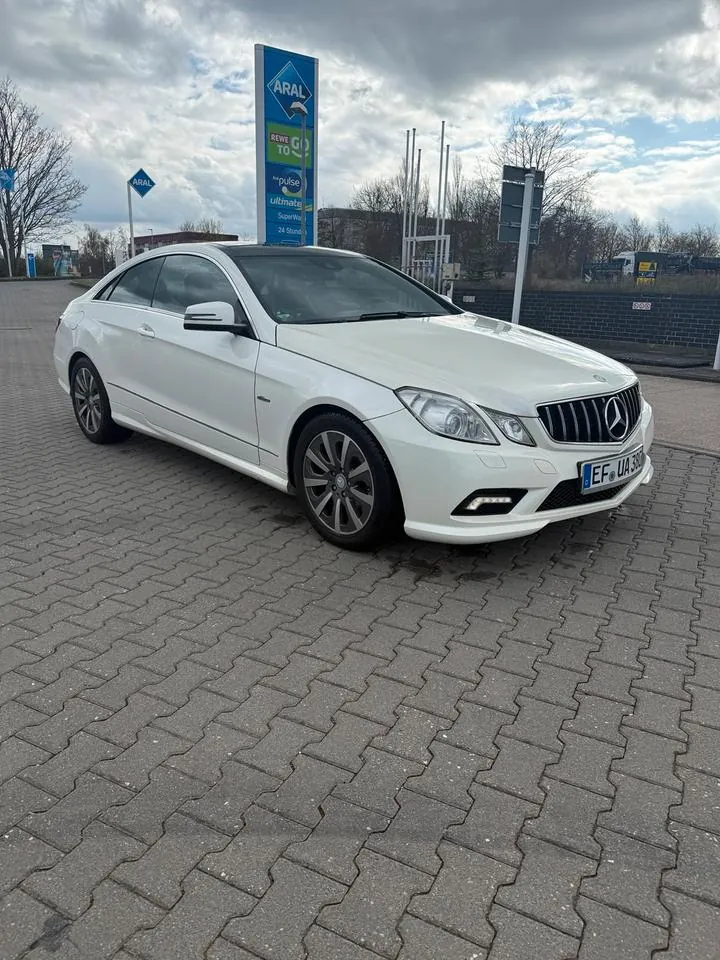 Mercedes-Benz E220 Coupé Amg