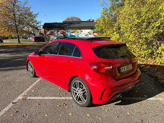 Mercedes-Benz A180 2017 photo 5