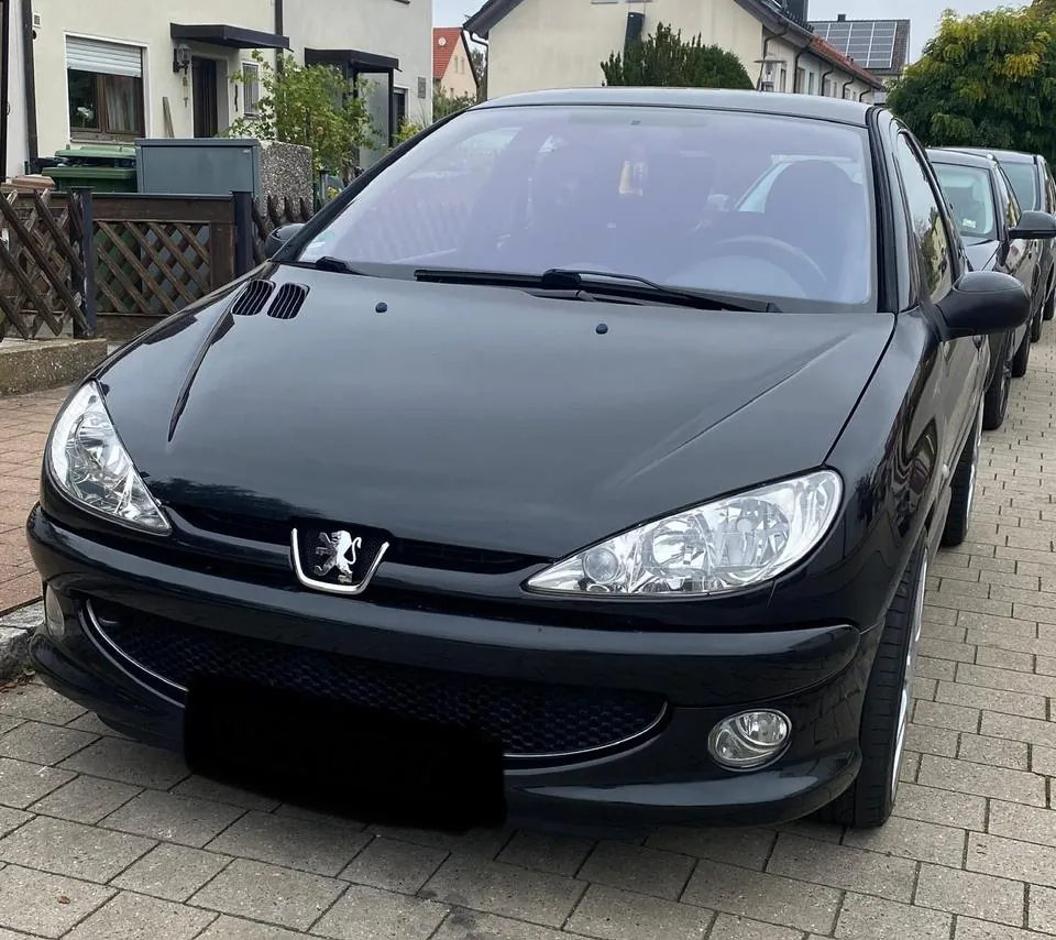Peugeot 206