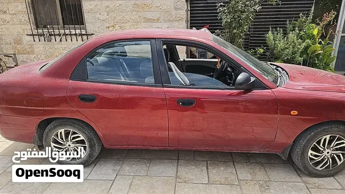 Daewoo Nubira 1998 photo 5